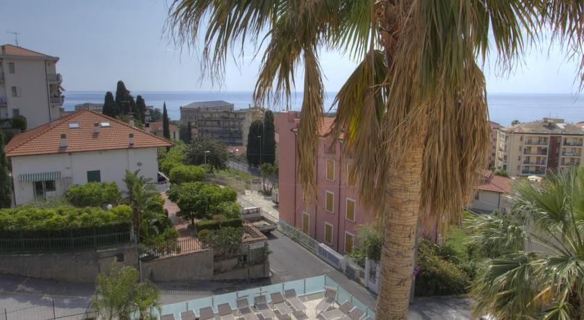 Hotel Casella Pietra Ligure Exteriér fotografie